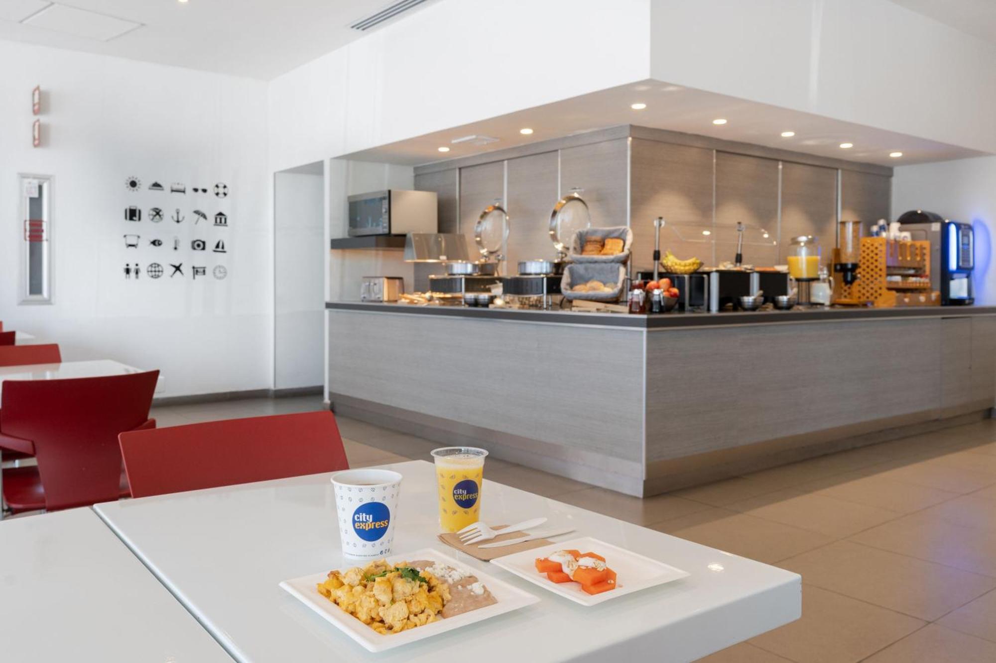 City Express Junior By Marriott Aguascalientes Centro Ngoại thất bức ảnh