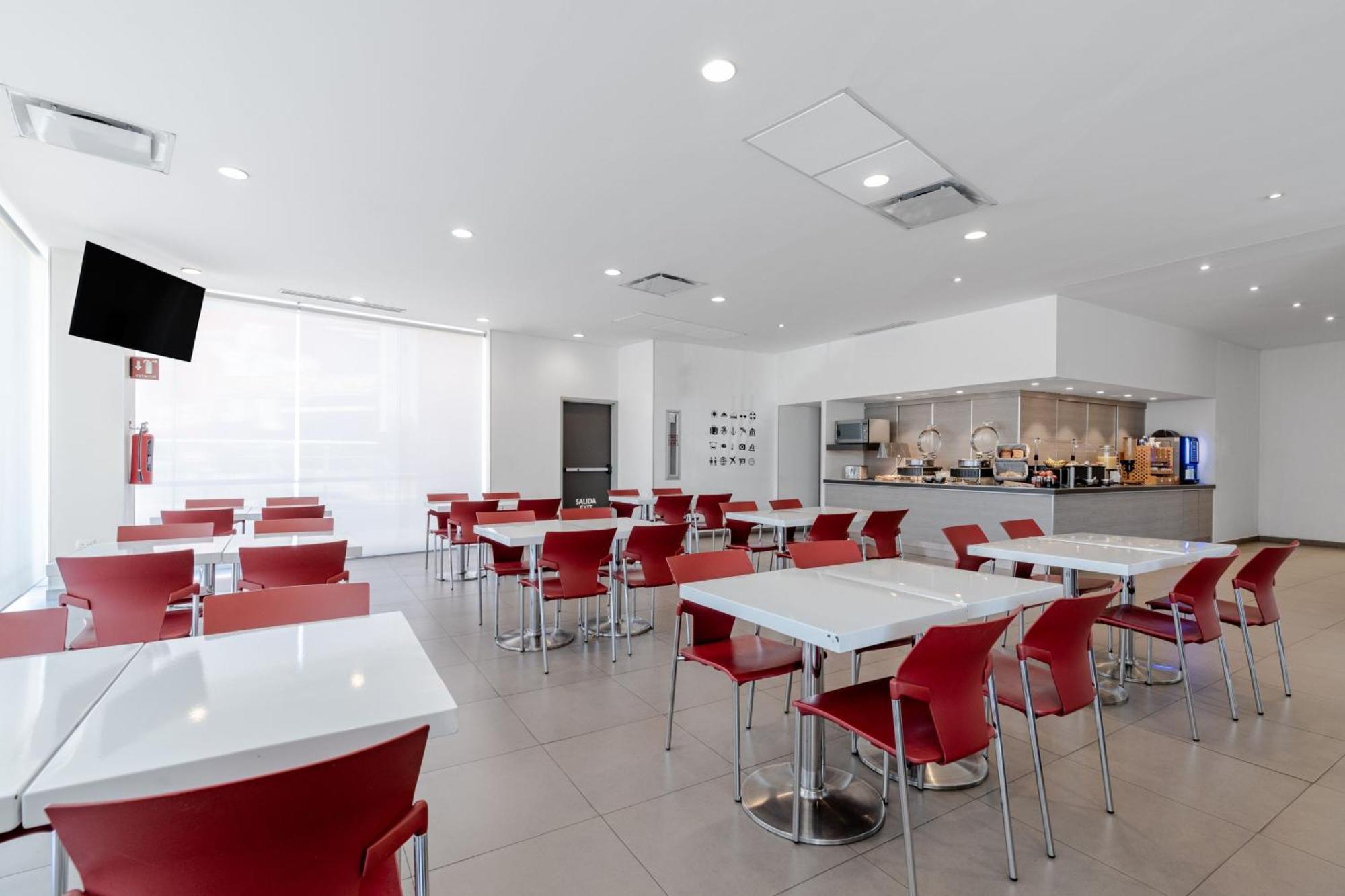 City Express Junior By Marriott Aguascalientes Centro Ngoại thất bức ảnh