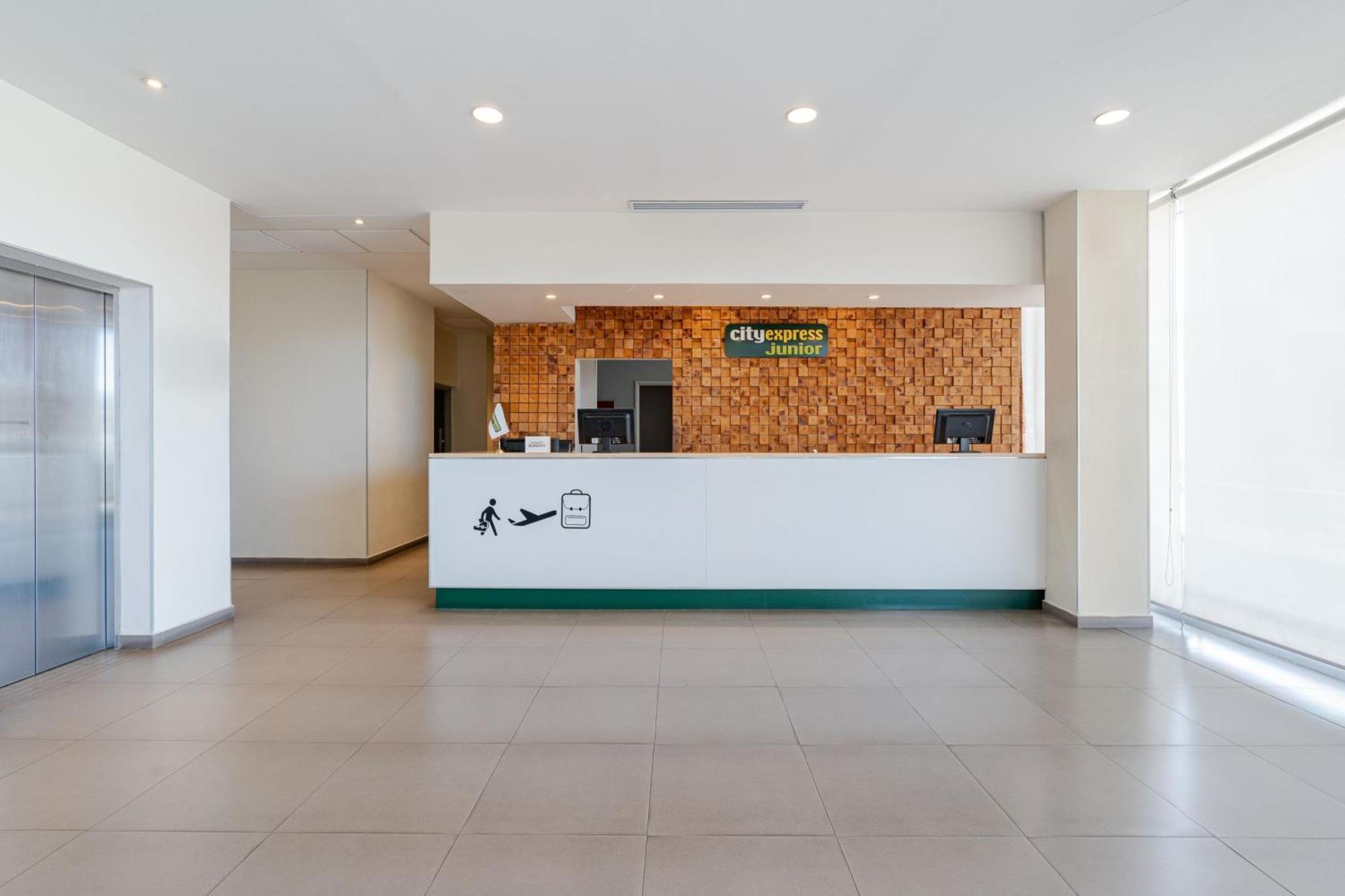 City Express Junior By Marriott Aguascalientes Centro Ngoại thất bức ảnh